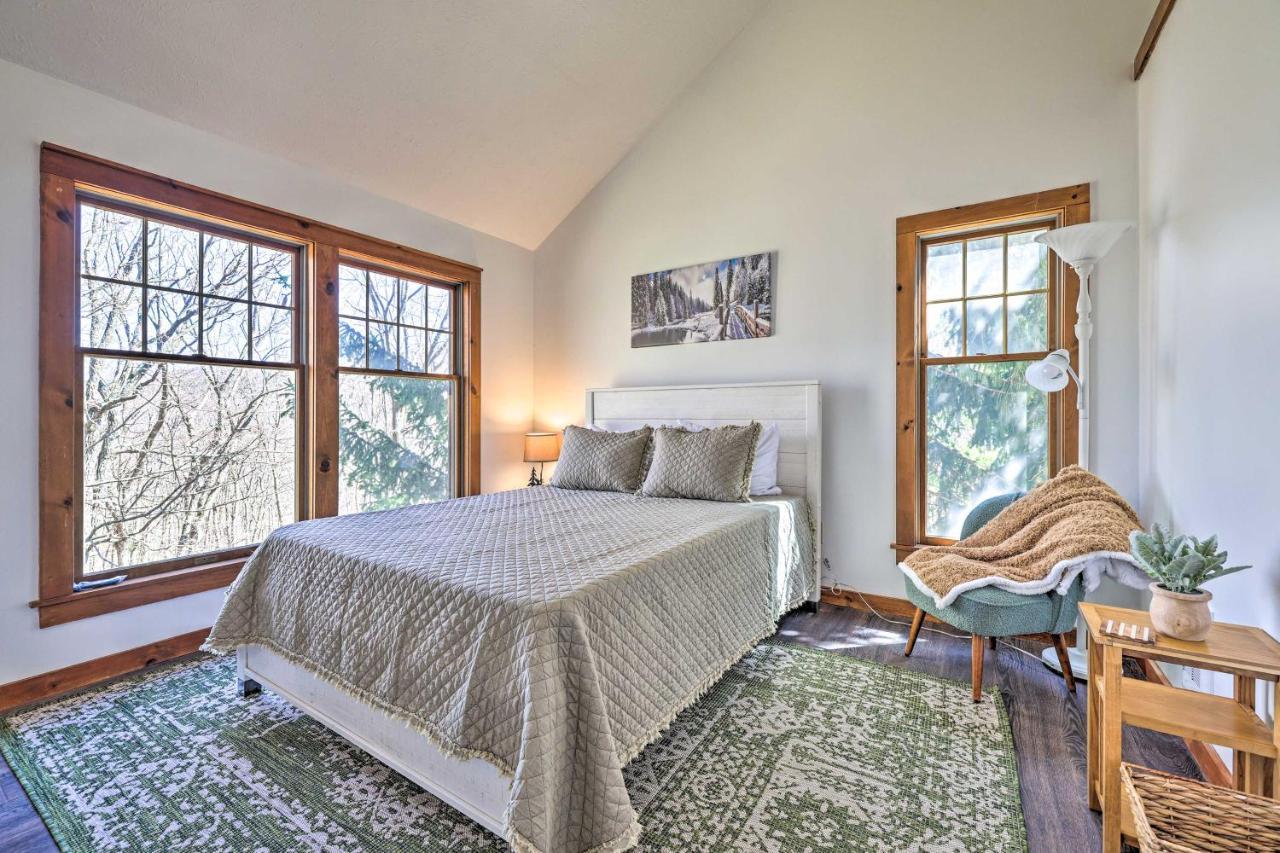 Pocono Retreat, 1 Mi To State Park And Ski Access! Tannersville Exterior photo